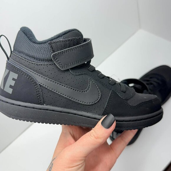black Nike Court Borough Mid 2 kids' sneakers Triple black, Mid-top basketball - Picture 10 of 14